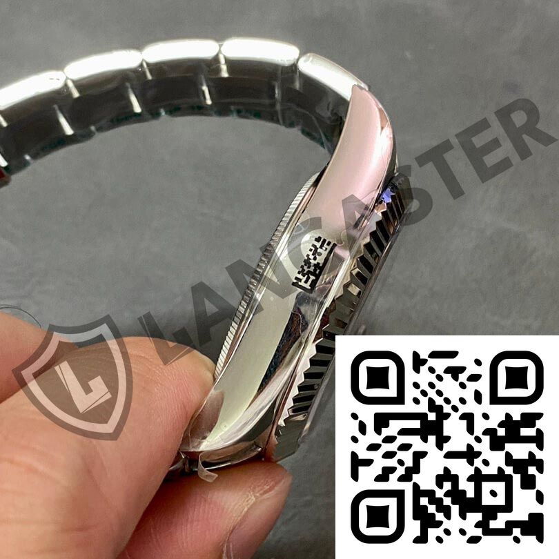 Rolex Sky Dweller M336934-0001 Green Dial - Image 5